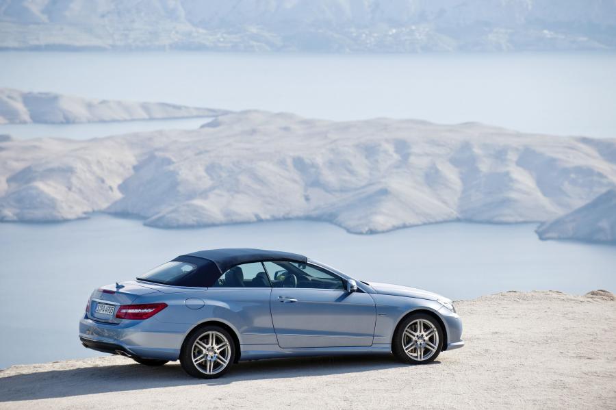  Mercedes-Benz E-Class Cabriolet 2011 года  (фото 67 из 108)